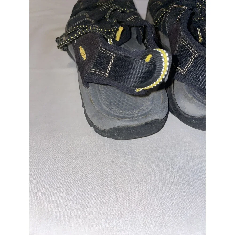 Keen River Sandals Men’s Size 10.5 Medium Black Fabric Waterproof Drawstring